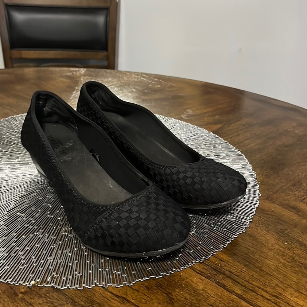 Size 7.5 Seychelles Wedges